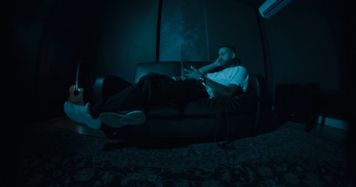 Μία συζήτηση με τον Yuane, με αφορμή το νέο του κλιπ "Season Finale"